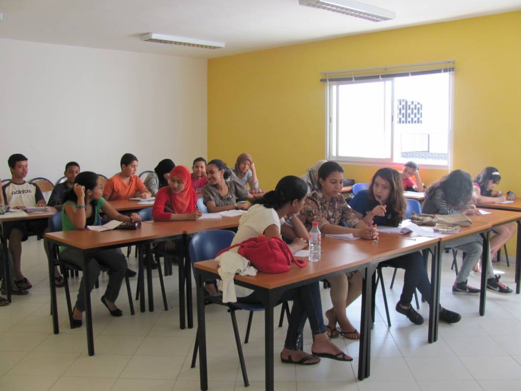 Sala de aula da ONG Amal Sale, intercâmbio de trabalho voluntário