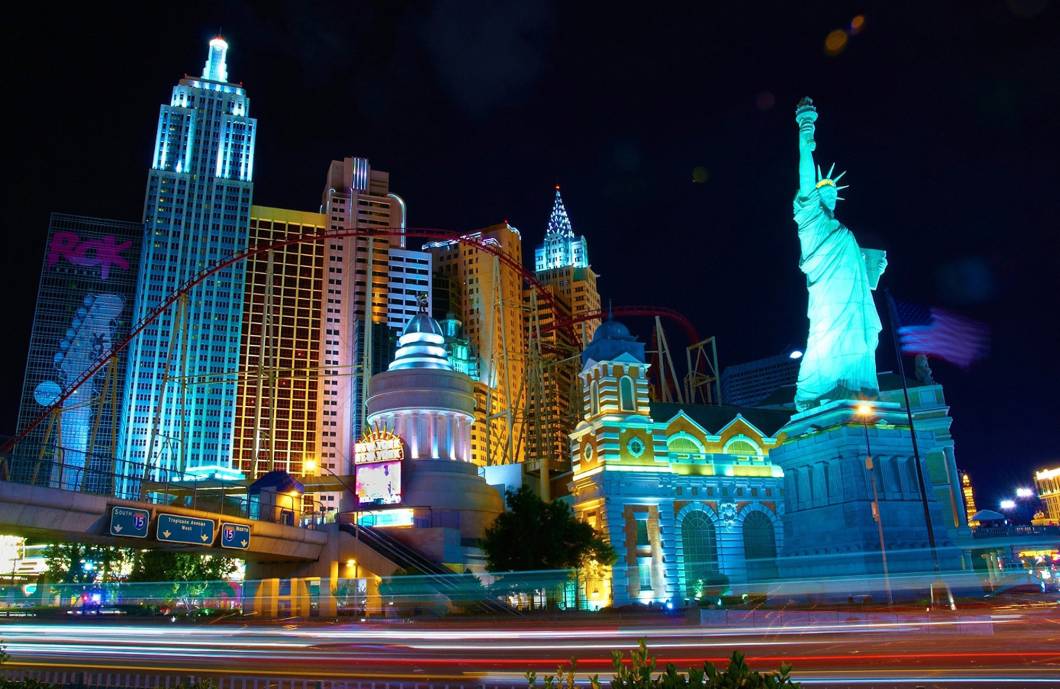 Las Vegas é uma cidade voltada ao entretenimento, repleta de hotéis, cassinos, shoews, restaurantes e muito mais