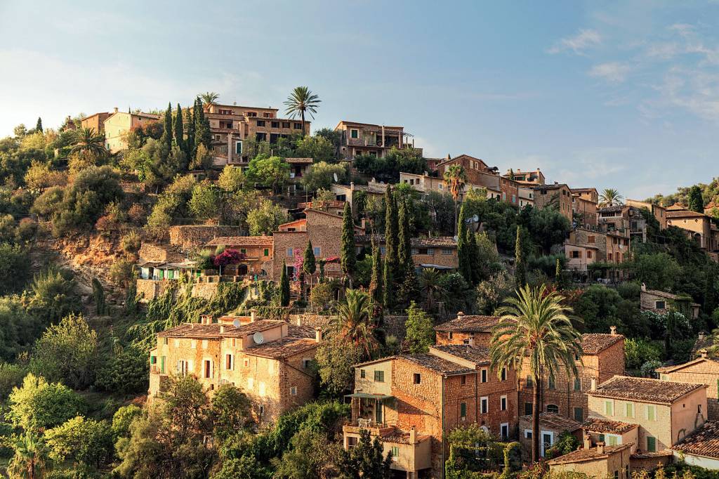 Mallorca também tem charme nas montanhas de Deià