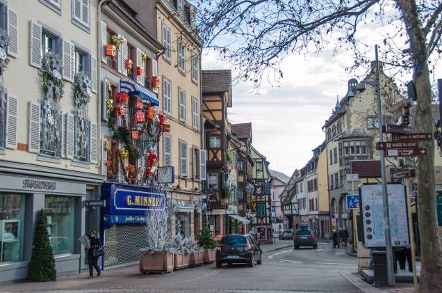 O Centro Histórico de Colmar, ou simplesmente Old Town, está entre as grandes atrações da cidade. Suas construções bem preservadas revelam seus mais de mil anos de história O Centro Histórico de Colmar, ou simplesmente Old Town, está entre as grandes atrações da cidade. Suas construções bem preservadas revelam seus mais de mil anos de história