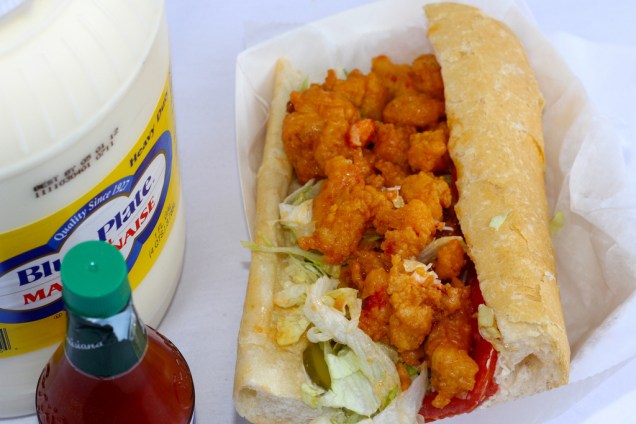 Os po-boys são sanduíches típicos de Nova Orleans
