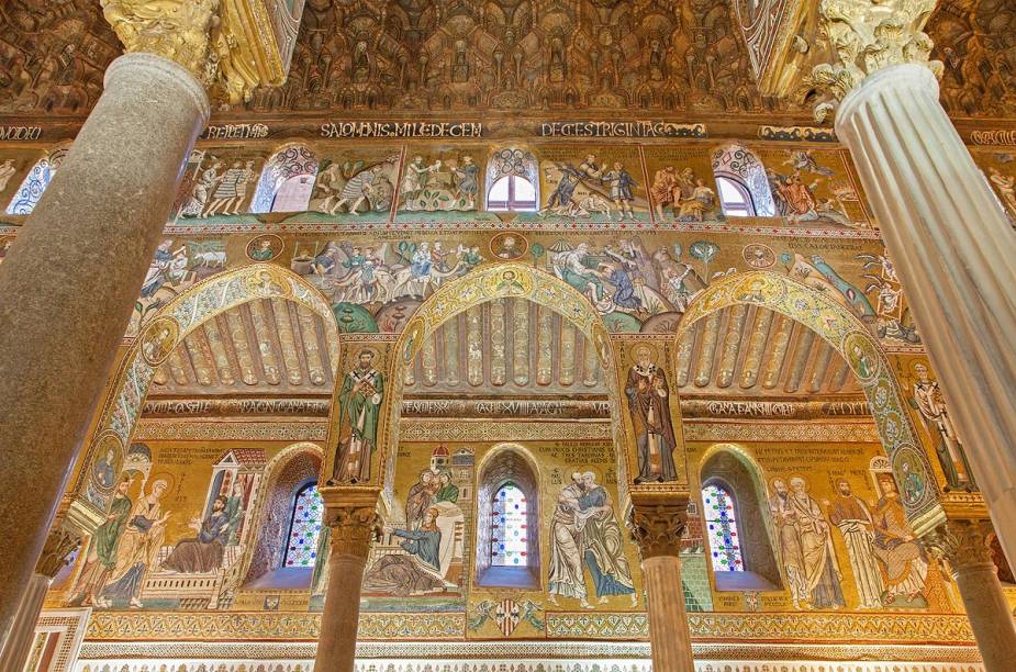 O mosaico dourado da Cappella Palatina encanta os visitantes há séculos