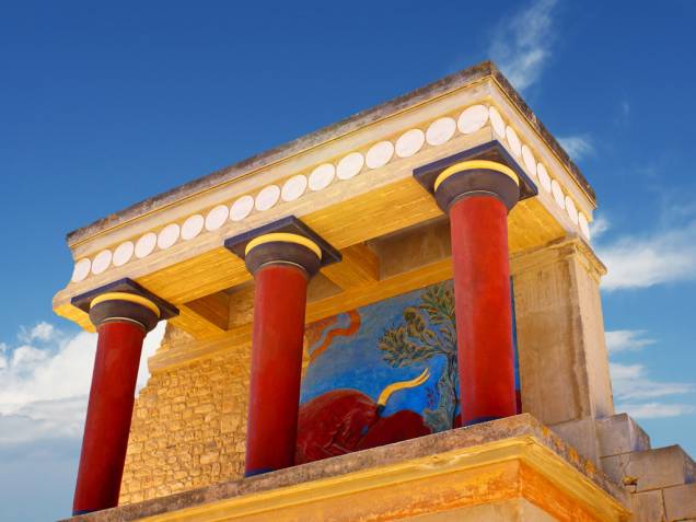 Palácio de Cnossos, em Creta, local de origem do mito do minotauro Palácio de Cnossos, em Creta, local de origem do mito do minotauro