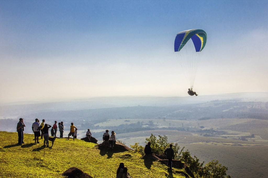 Paraglider no Morro da Indiana / Divulgação