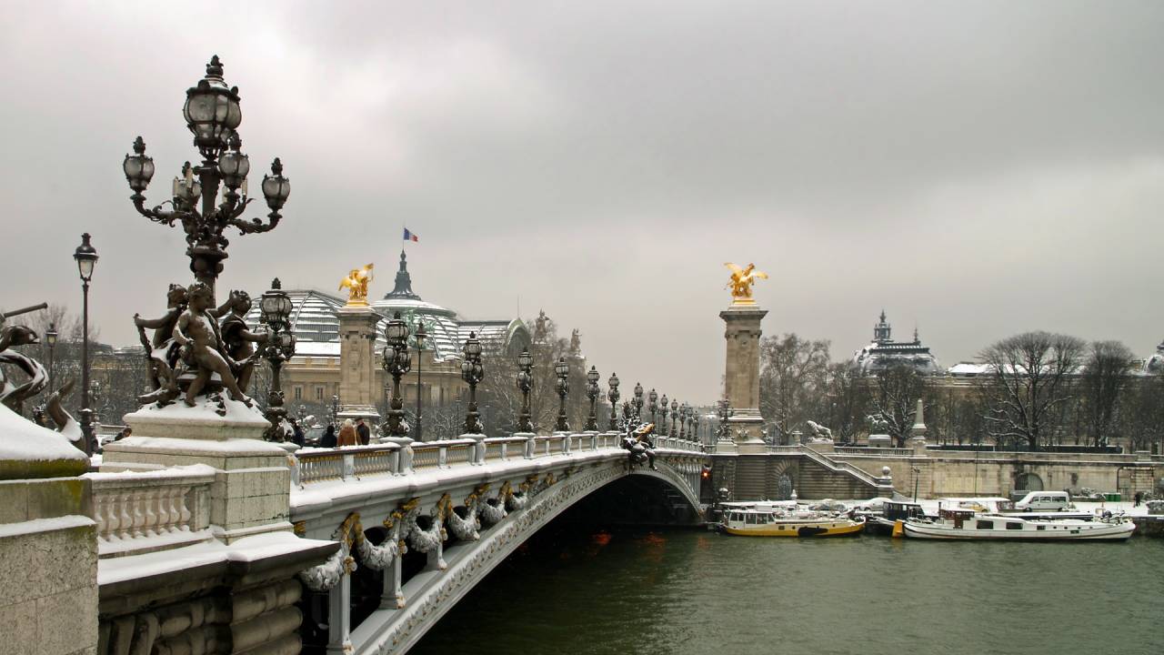 paris-112442_1920
