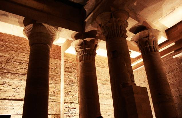 O Templo Philae foi projetado com influências gregas e egípcias