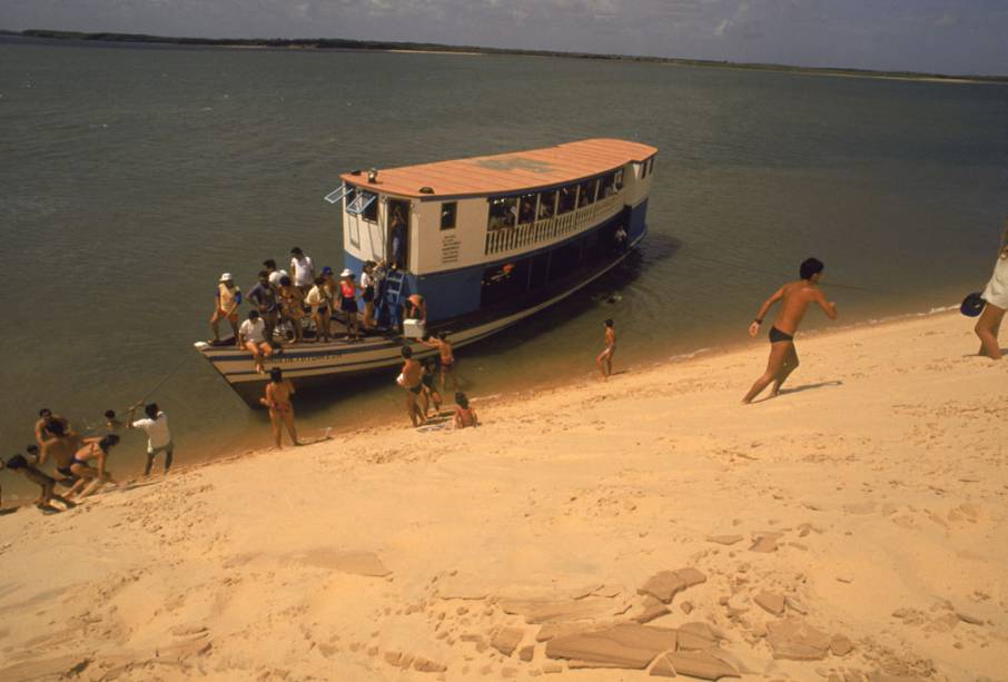 Barco na Barra do Meio, no Piauí