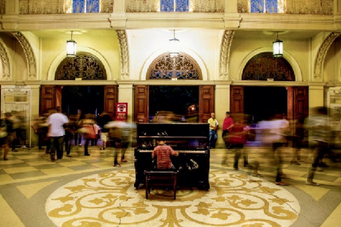 Música clássica na clássica estação / FOTO João Correia Filho