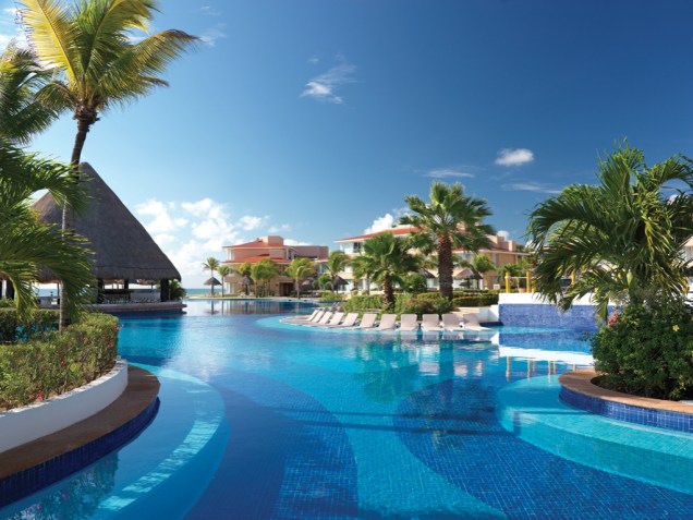 Piscina do resort Moon Palace, em Cancún