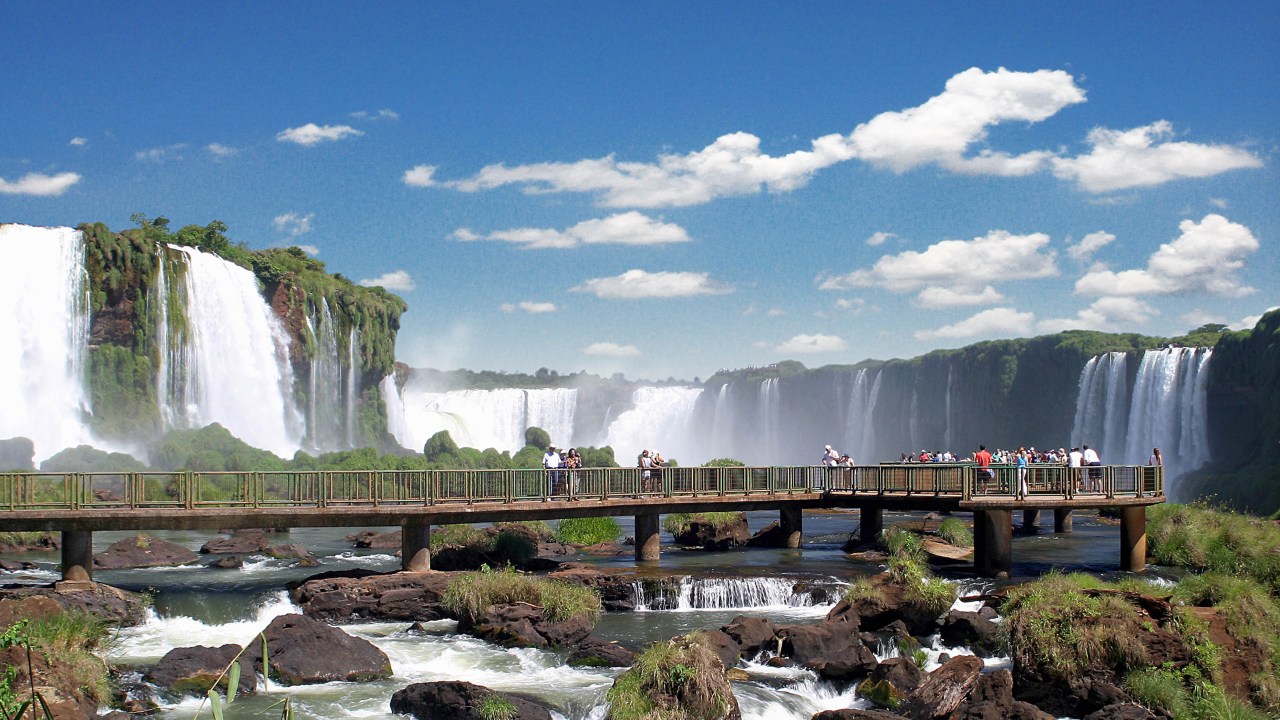 Cataratas do Iguaçu, no Parque Nacional do Iguaçu Foz do Iguaçu, Paraná