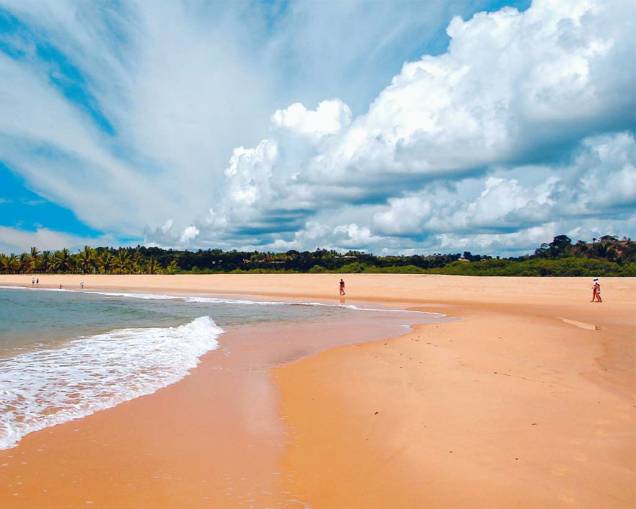 Fundo quase infinito em trecho da Praia dos Nativos Fundo quase infinito em trecho da Praia dos Nativos