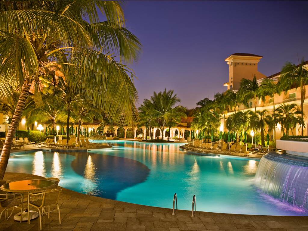 royal-palm-piscina.jpg