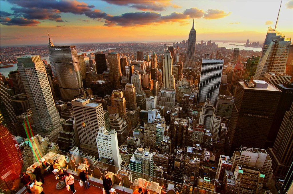 Vista do pôr do sol em Nova York, Estados Unidos