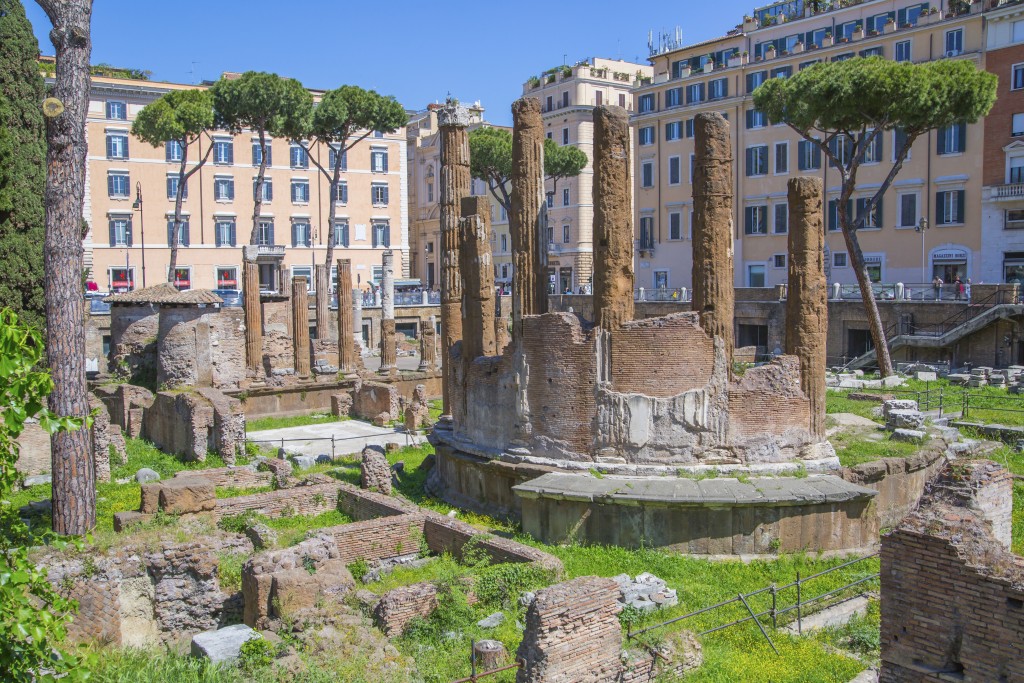 O Teatro de Pompeu também fica próximo a Praça di Torre Argentina (foto: IR_Stone/iStock)