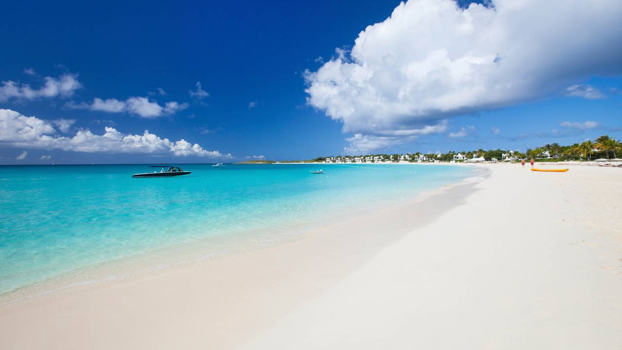 Providenciales – Turks e Caicos (Turcas e Caicos)