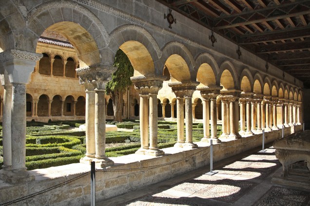 Colunas do Monastério de Silos, em Burgos