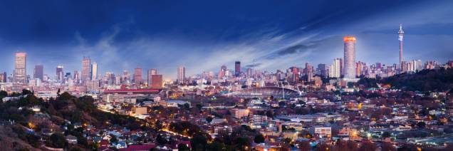 Johannesburgo pode ser mais cosmopolita do que você pensa; a cidade é o centro econômico da África do Sul e tem construções modernas e impressionantes