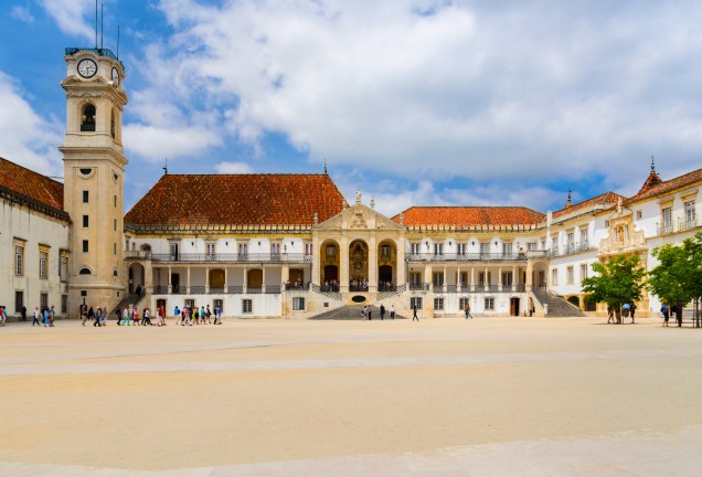 Cerca de 50 mil pessoas passam pela Universidade de Coimbra todo ano
