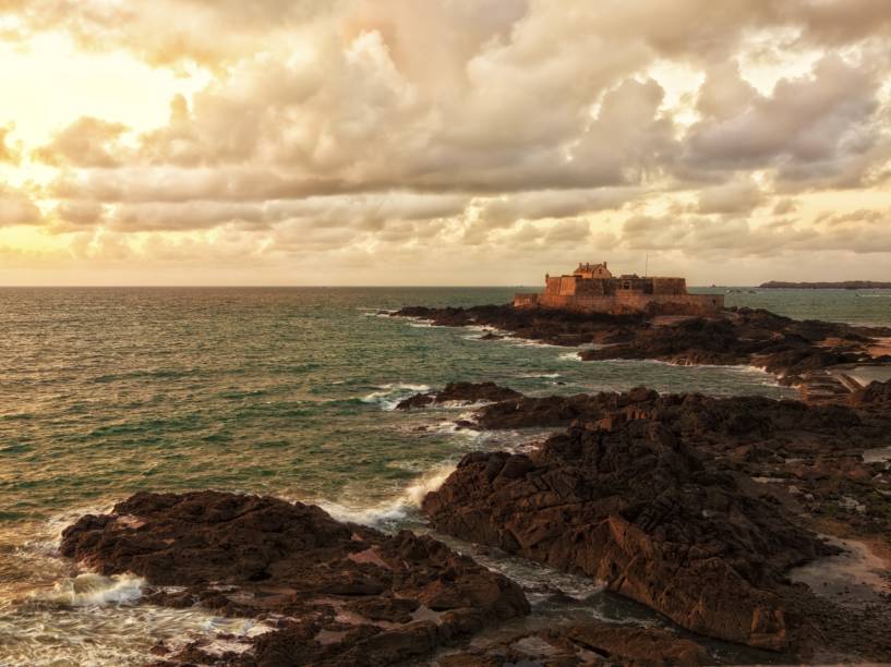 Fim de tarde com o Forte de Saint Malo ao fundo