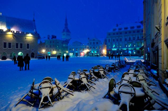 Praça da Prefeitura, Tallin, Estônia Praça da Prefeitura, Tallin, Estônia