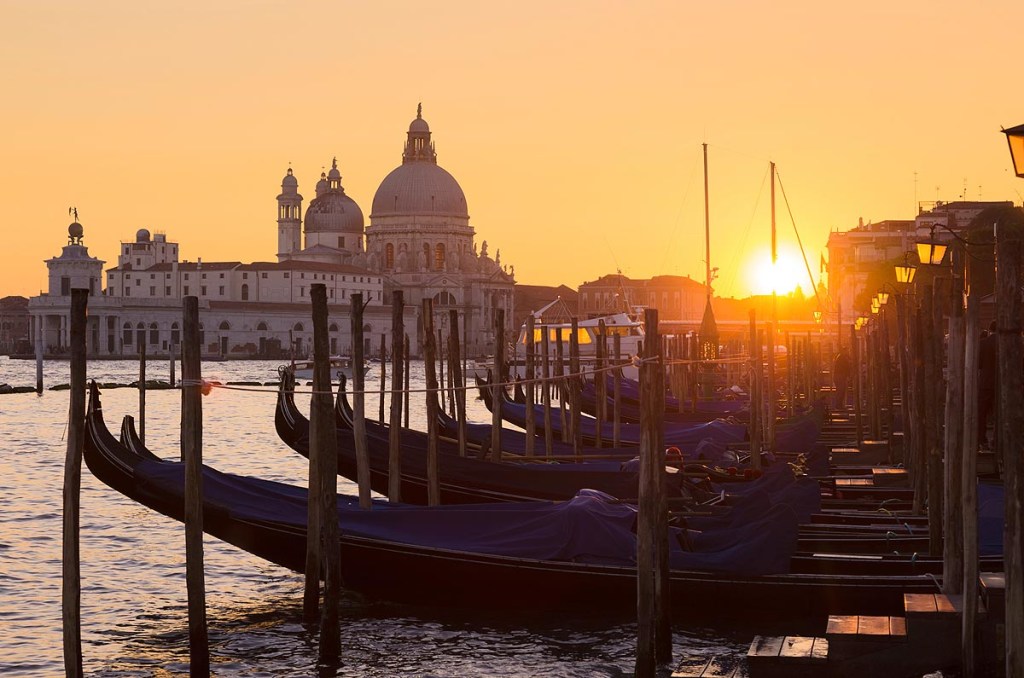 Veneza, na Itália, ao pôr do sol