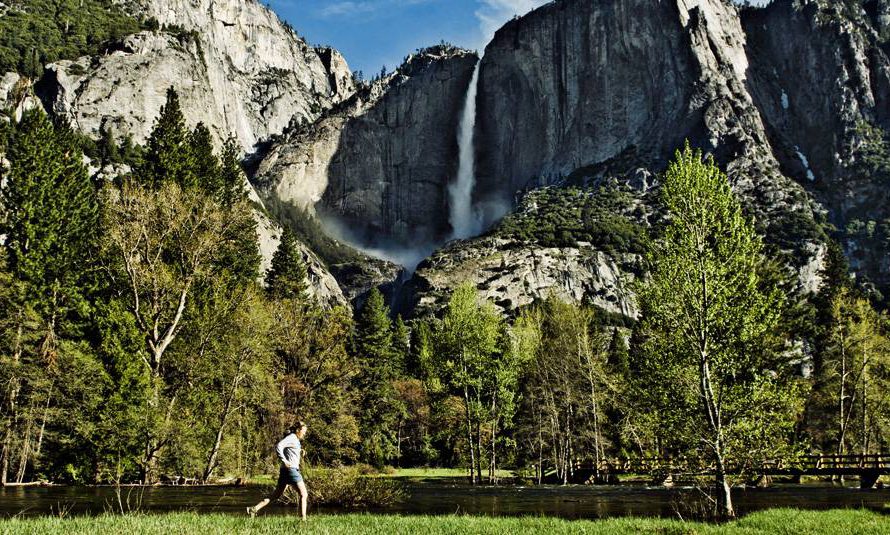Yosemite Falls, na Califórnia, Estados Unidos