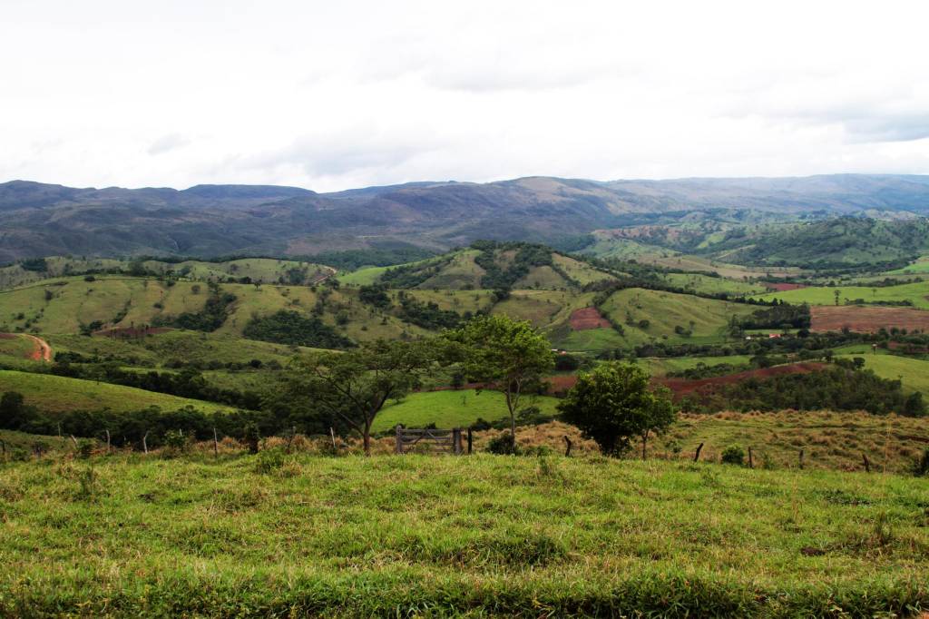 Vista da Serra da Canastra a partir de Definópolis, Minas Gerais