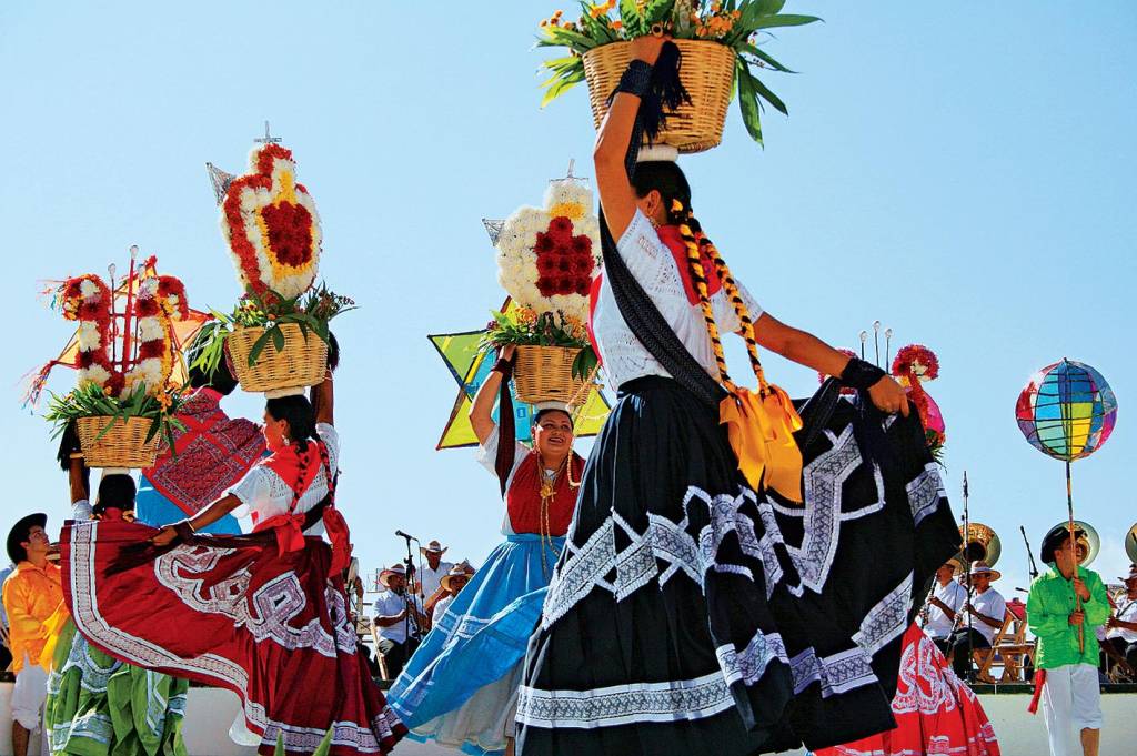 Estas festas populares mostram a rique... | Viagem e Turismo