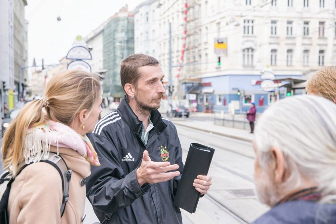 Shades Tour em Viena, Áustria: walking tours com moradores de rua
