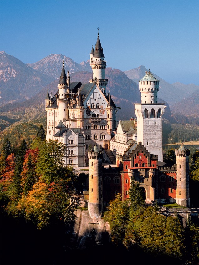  Neuschwanstein o castelo “eu queeero” que inspirou Walt Disney a construir um igual para a Cinderela
