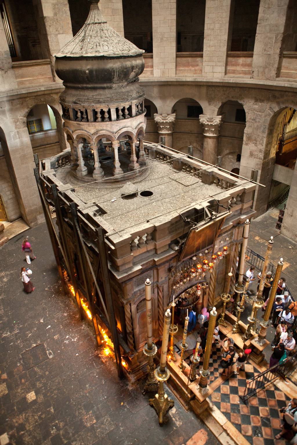 Edícula - tumba de Jesus Cristo na Basílica do Santo Sepulcro, em Jerusalém, Israel