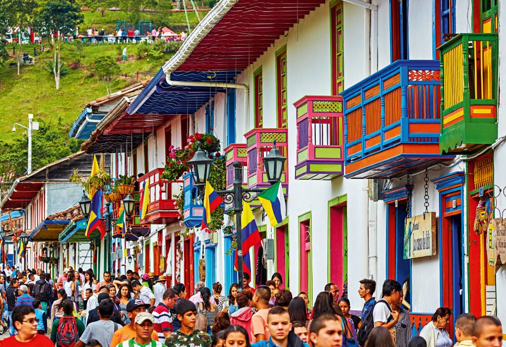 A colorida Salento, alegria dos gringos e mochileiros