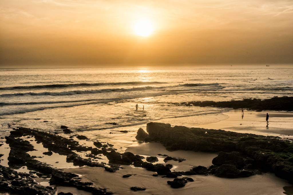 Pôr-do-sol com maresia: quem resiste?