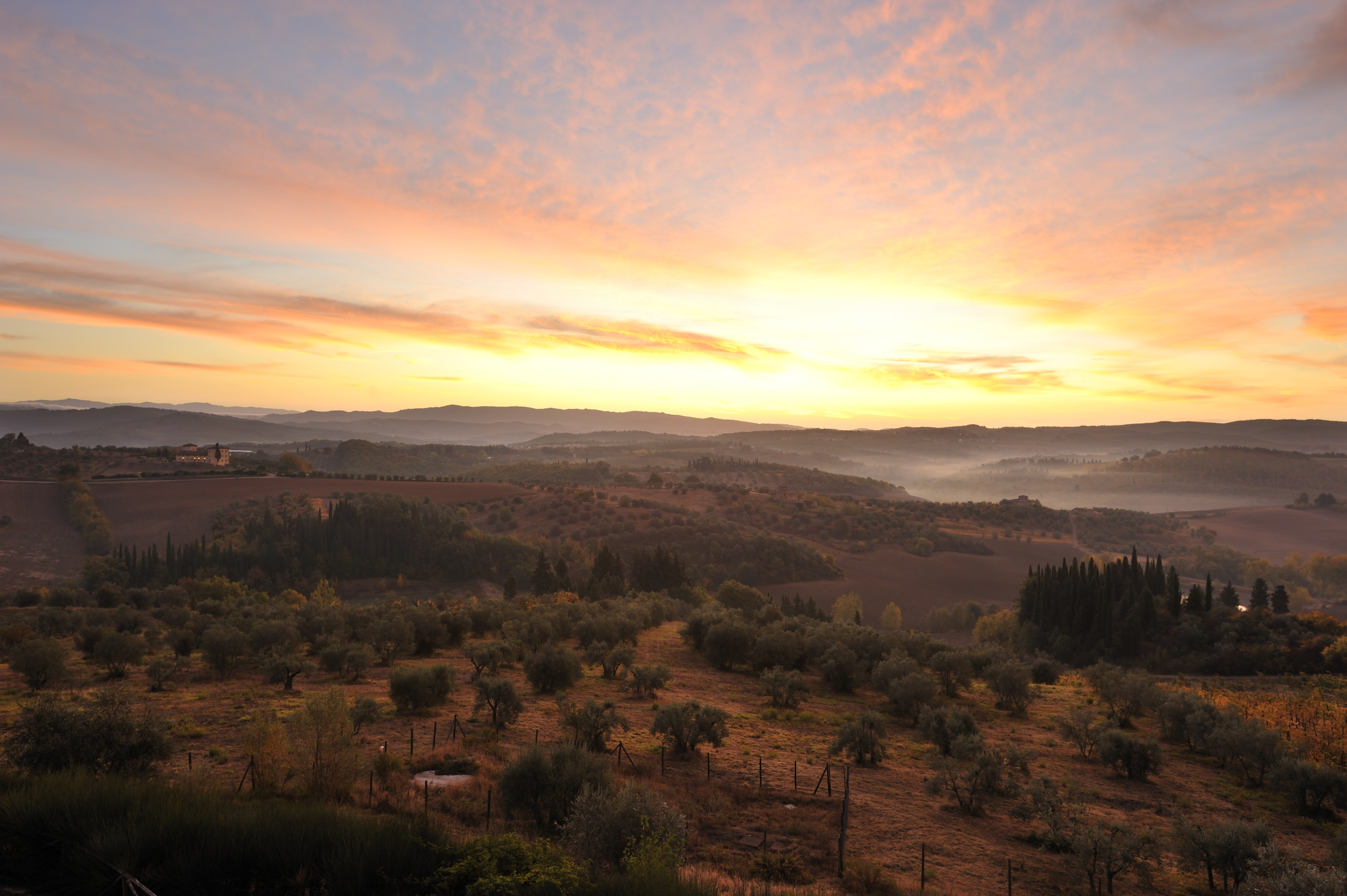 Vista desde o Castello del Nero, hotel "luxão" em Tavarnelle Val di Pesa