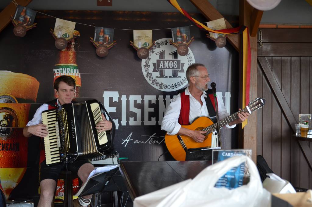 Músicos da Eisenbahn, Bluemenau