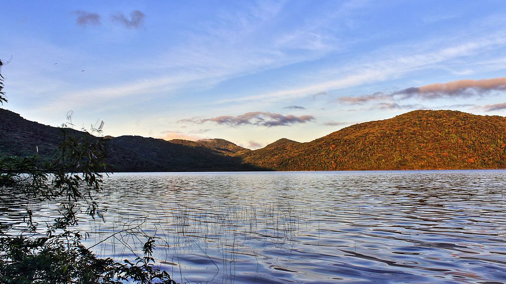 Florianópolis – Lagoa do Peri – João Felipe Garbers wikimedia commons
