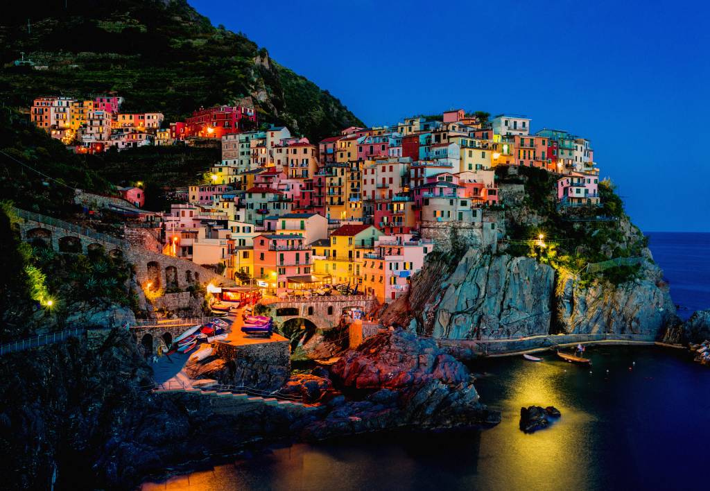 Manarola, uma das vilas do Cinque Terre, na costa da Itália