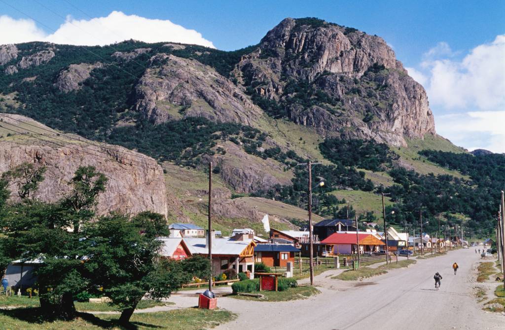 Quase toda a El Chaltén coube dentro desta foto. Crédito: