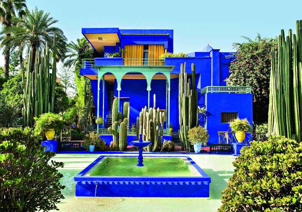 A casa azul-cobalto de Yves Saint Laurent, em Marrocos