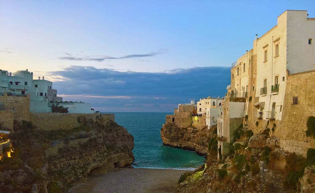 polignano-3114690_1280 polignano-3114690_1280