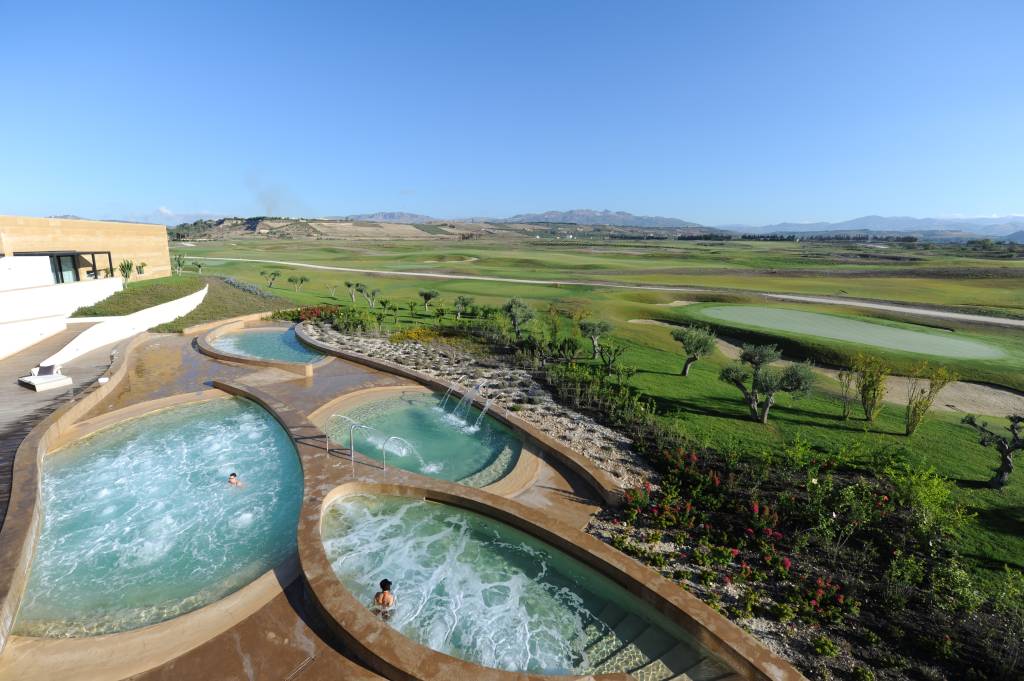 73884773-H1-Verdura-Resort_-_Spa_Thalassotherapy_Pools_(VSCAPE) 73884773-H1-Verdura-Resort_-_Spa_Thalassotherapy_Pools_(VSCAPE)