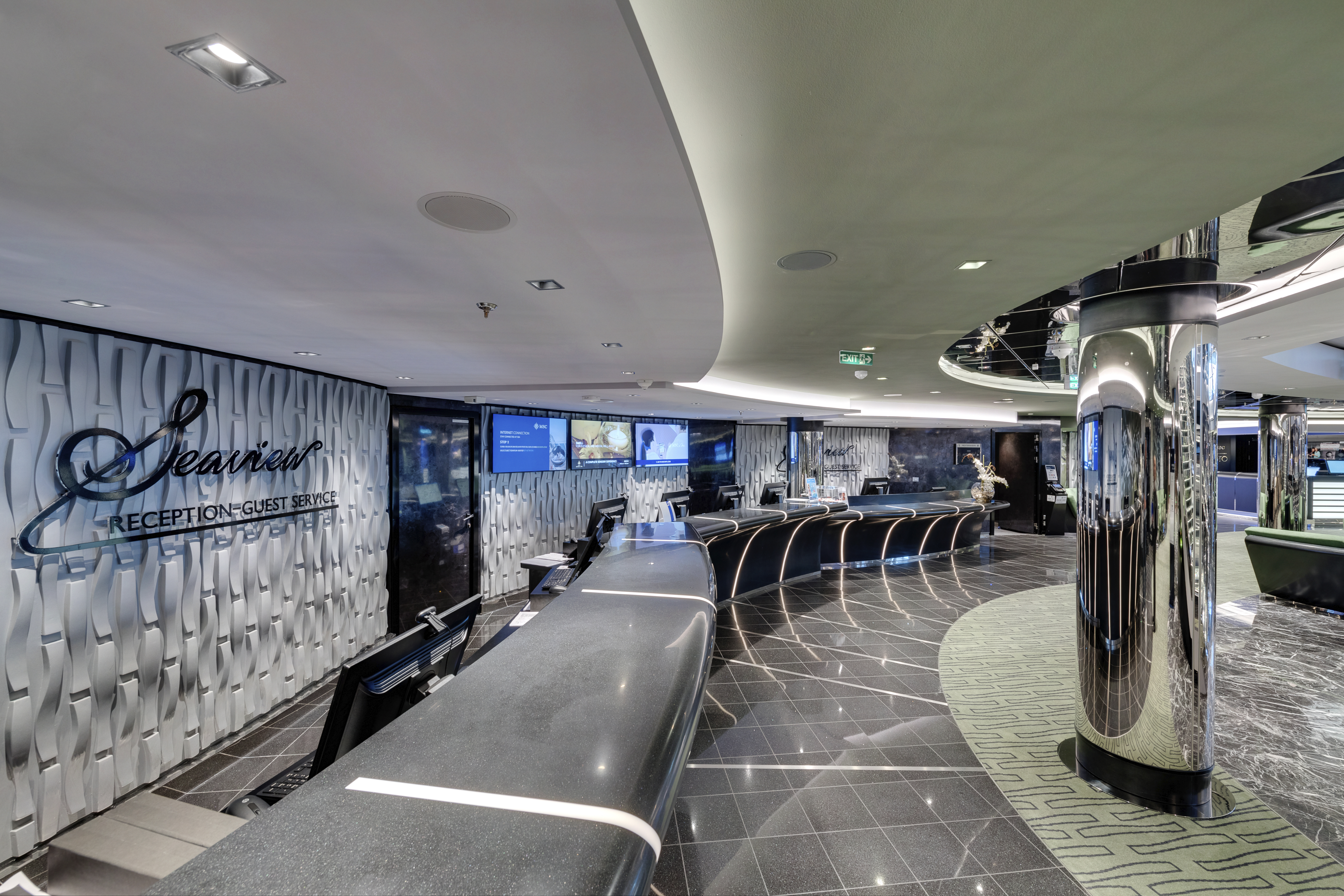 MSC Seaview, atrium – Reception – Guest service MSC Seaview, atrium - Reception - Guest service