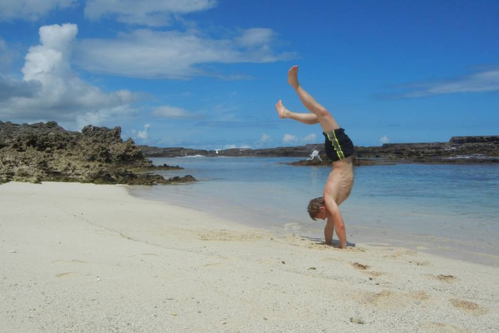 Gunnar Garfors em Tonga, Oceania