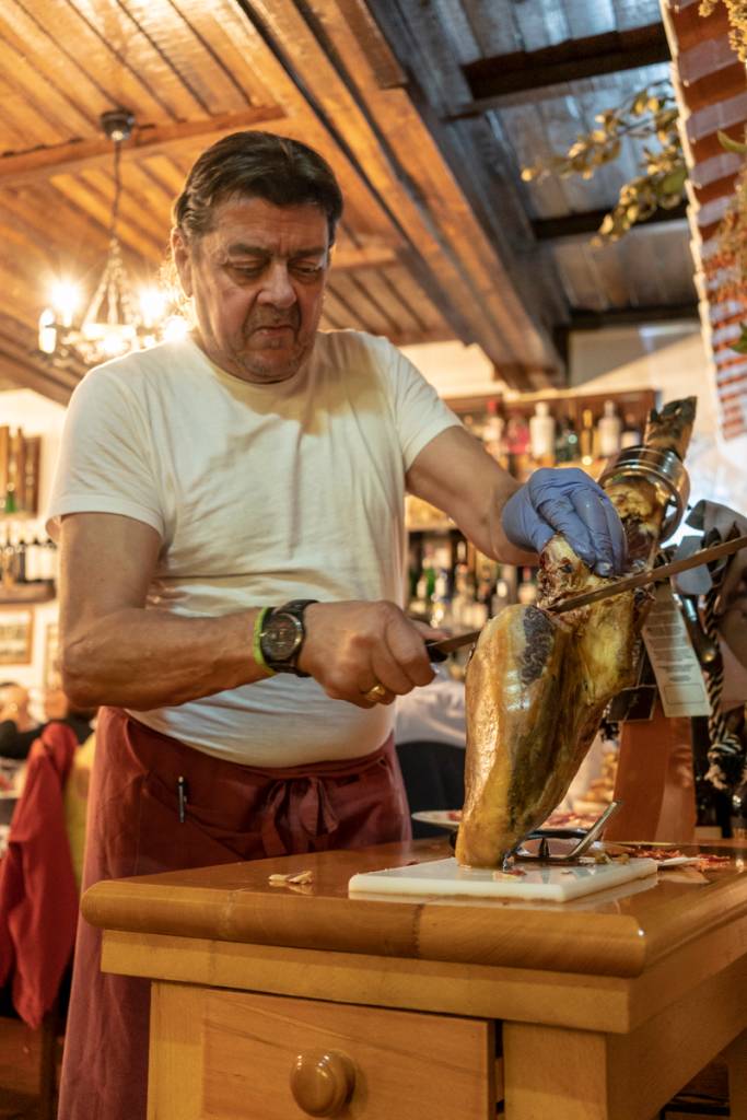 Felício e o presunto: o pata negra português