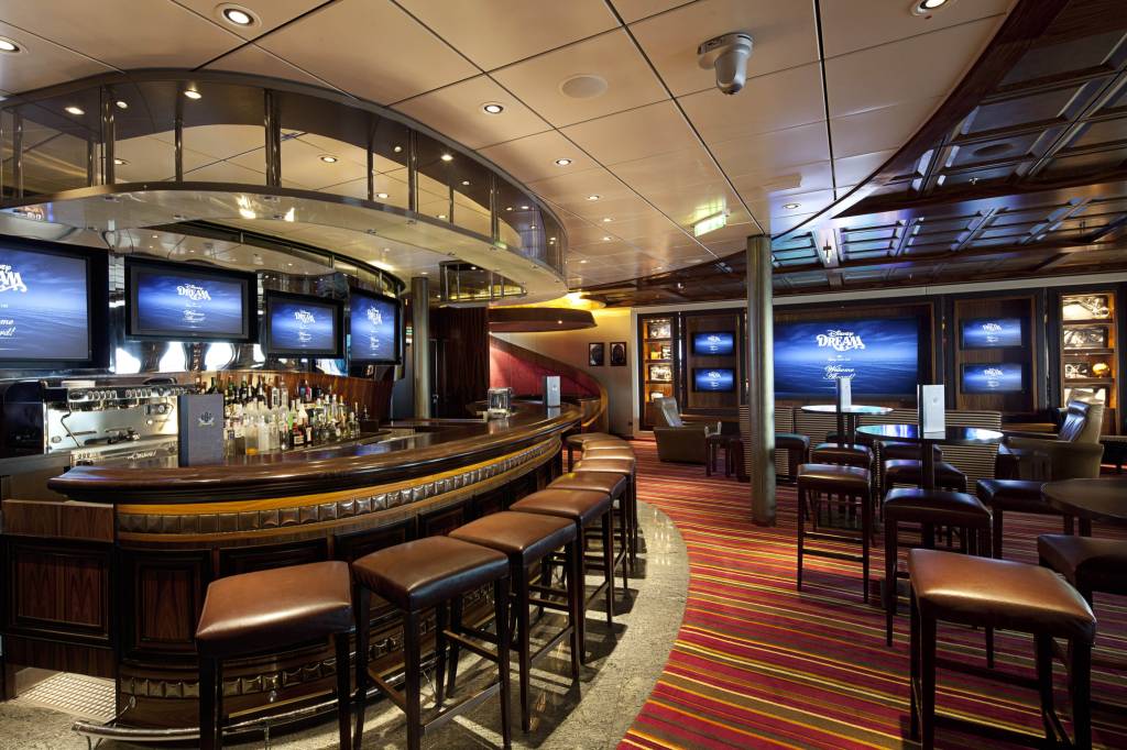 The District – 687, Disney Dream Disney Dream
