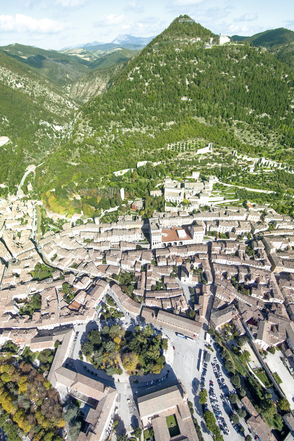 Vista aérea de Gubbio