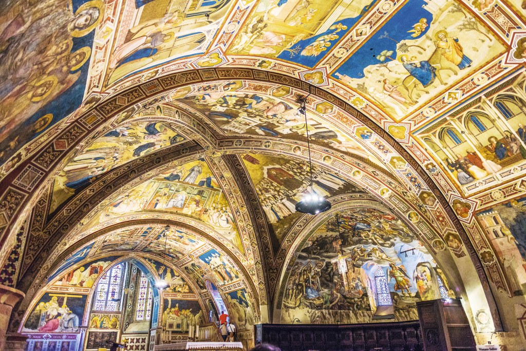 Interior da Basilica di San Francesco