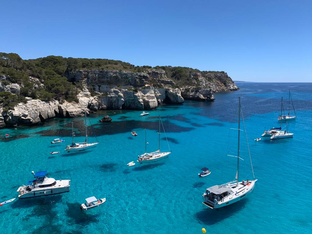 Nenhum filtro é capaz de superar a cor do mar (natural) de Menorca