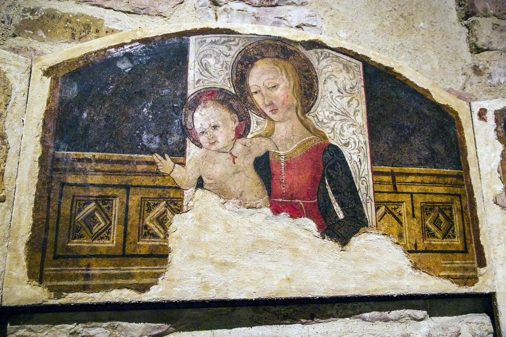 Afresco na Cattedrale di San Rufino, Úmbria, Itália