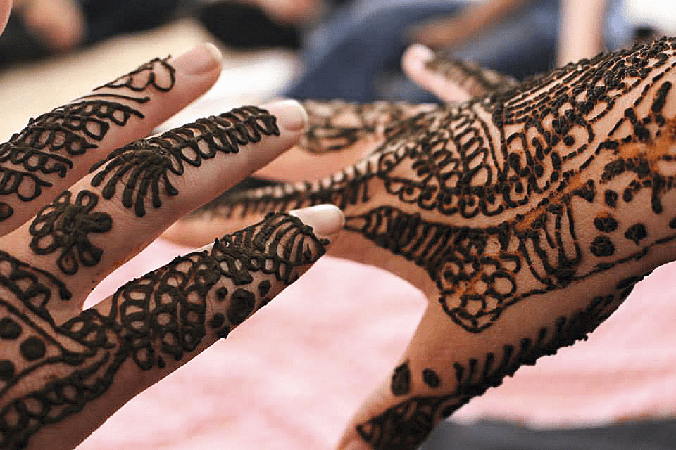 Workshop de hena, em Jaipur, Índia